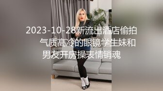 绿帽侠老公无法满足媳妇找来个年纪稍大男技师给她推油把她搞兴奋了和技师一块3P