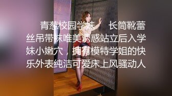 白色连衣裙穿着全透明的和内内,两盏大灯相当完美