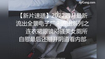 约啪楼下超市风骚性感老板娘~2023新的一年~非要给个红包~说图个吉利~才愿意给我艹~娇喘滴滴声~嗯啊嗯啊~精彩刺激！