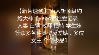 【裙底春光乍泄】蛋糕店漂亮小姐姐半蹲抄底  情趣透明薄丝小内 太反差了 诱人裂缝期待有缘人 真惊喜