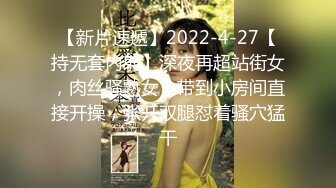 白毛女友舔完再给我戴套