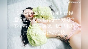  轻熟女姐妹组合露脸激情4P伺候年轻小哥哥，让小哥吃奶子交大鸡巴