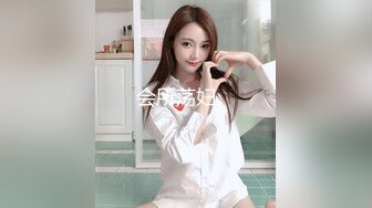 【百度云泄密】甘肃美艳音乐教师少妇，私底下这么骚 下面艹得泛滥淫水，嘴巴忘情地舔着一根假肉棒