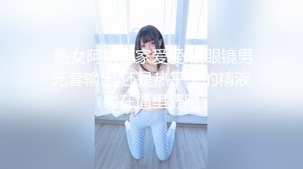 【破解摄像头】老中医给哺乳期孕妇按摩乳房催乳汁